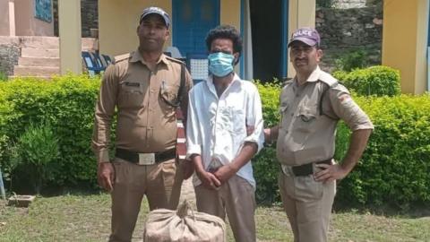 उत्तरकाशी पुलिस ने स्कूल में चोरी के आरोपी को किया गिरफ्तार, चोरी का सामान बरामद — Uttarkashi