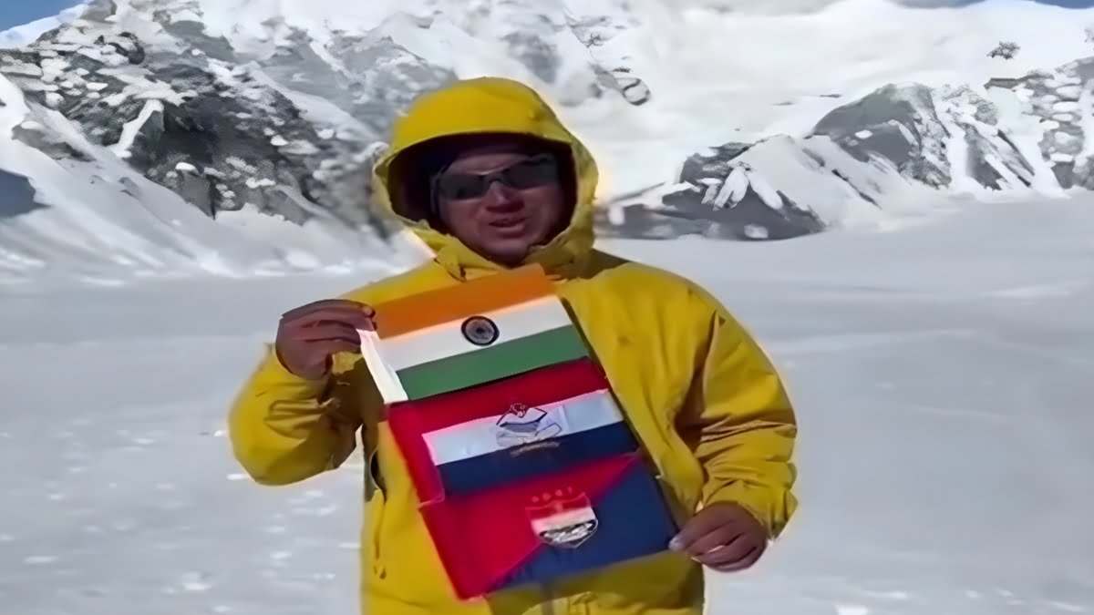 UTTARAKHAND SDRF के जवान राजेंद्र सिंह नाथ ने रचा कीर्तिमान, सबसे ऊंची चोटी माउंट देनाली को किया फतह