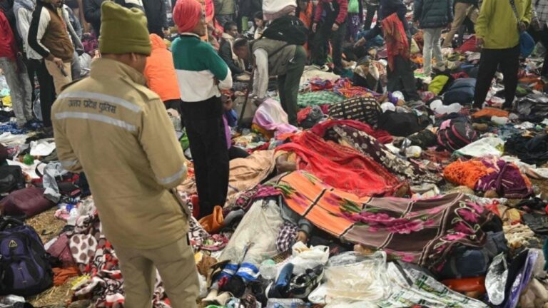 महाकुंभ मेले में मची भगदड़, 15 लोगों की मौत, पीएम मोदी ने की सीएम योगी से बात