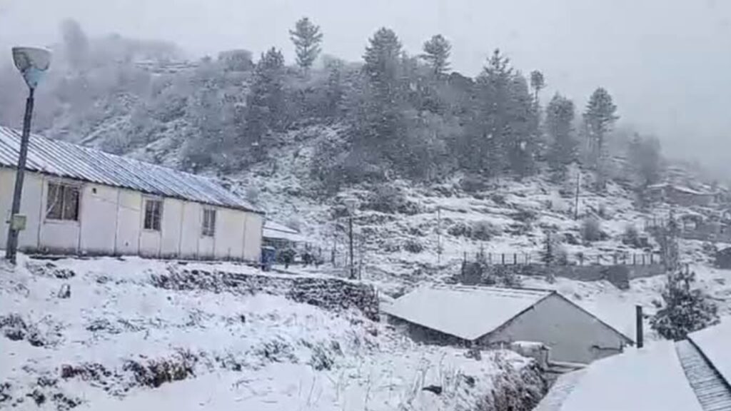 उत्तराखंड में आज बारिश का मौसम, इन जिलों में बरसेंगे बादल