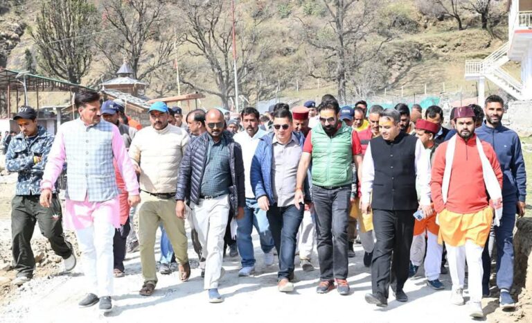 उत्तरकाशी: चारधाम यात्रा को लेकर प्रशासन ने तेज की तैयारियां