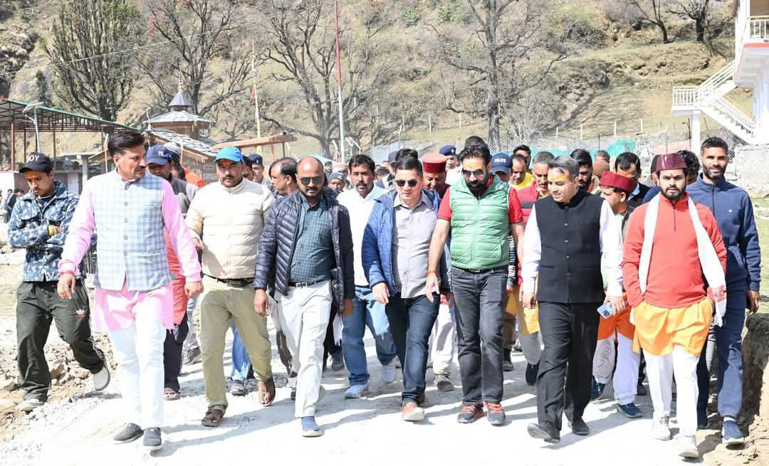 उत्तरकाशी: चारधाम यात्रा को लेकर प्रशासन ने तेज की तैयारियां