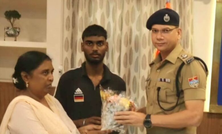 दुबई में फंसा उत्तराखंड का युवक: पाकिस्तानियों ने छीना पासपोर्ट, पुलिस बनी मसीहा