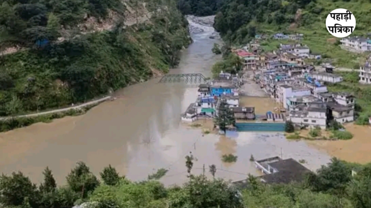 उत्तरकाशी में मंडराया बड़ा खतरा: यमुना नदी में बनी झील, स्यानाचट्टी खाली, 150 लोग सुरक्षित स्थानों पर भेजे गए